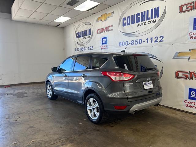 2015 ford escape se