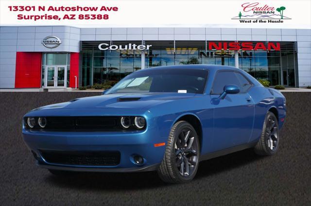 2022 dodge challenger sxt