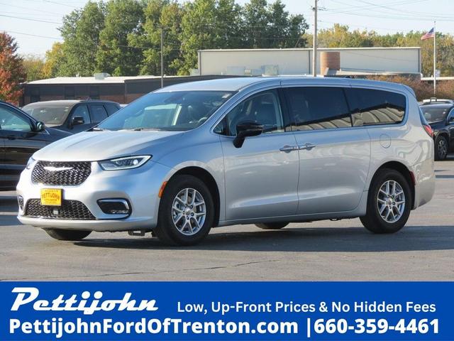2024 chrysler pacifica touring-l