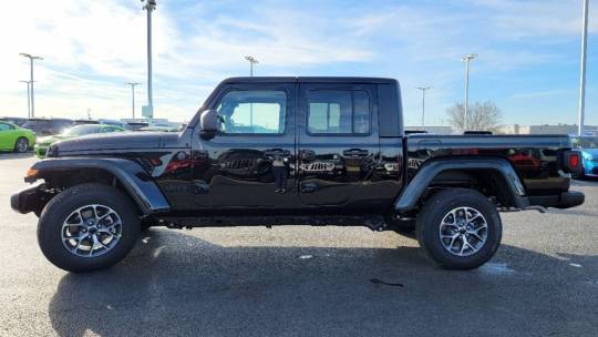 2024 Jeep Gladiator