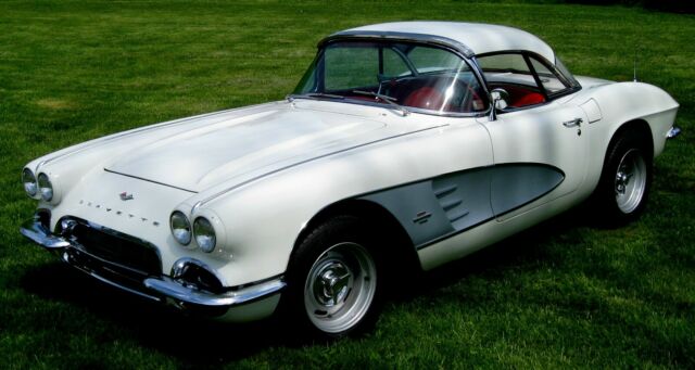 1961 roadster ermine white/silver cove/red int.283/270hp #'s match,4spd,2top,exc