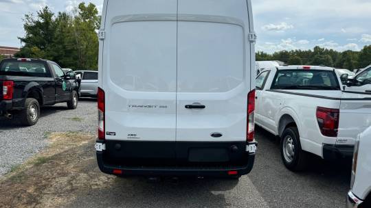 2024 Ford Transit cargo