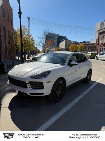 2020 porsche cayenne base