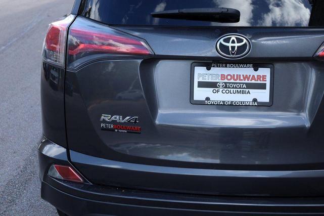 2017 toyota rav4 le