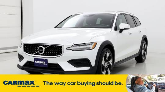 2020 Volvo V60 Cross Country