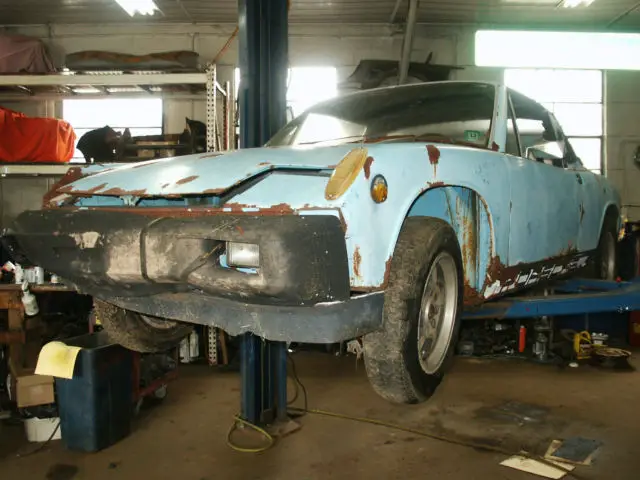 1975 porsche 914 base coupe 2-door 1.8l restoration project