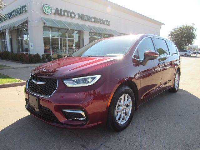 2023 chrysler pacifica touring l