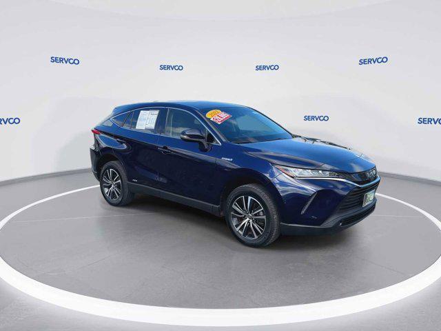 2021 toyota venza le