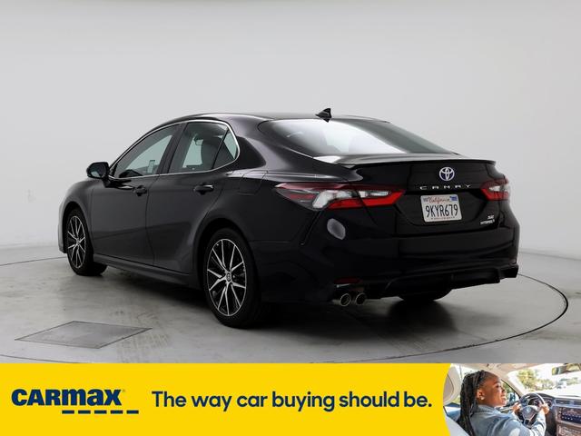 2024 toyota camry hybrid se
