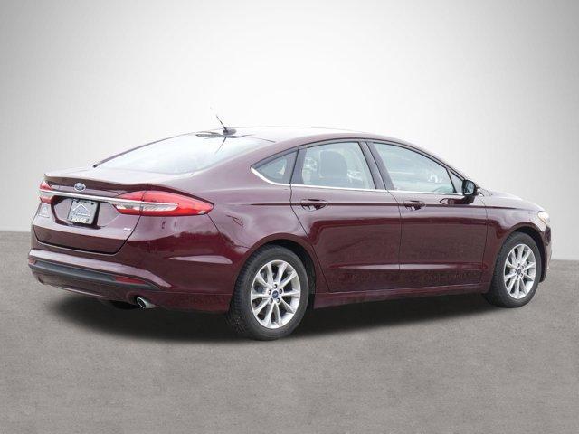 2017 ford fusion se