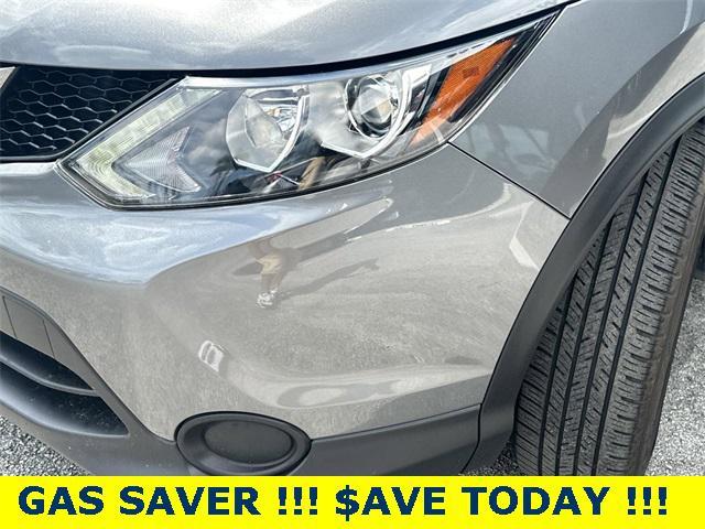 2017 nissan rogue sport sv