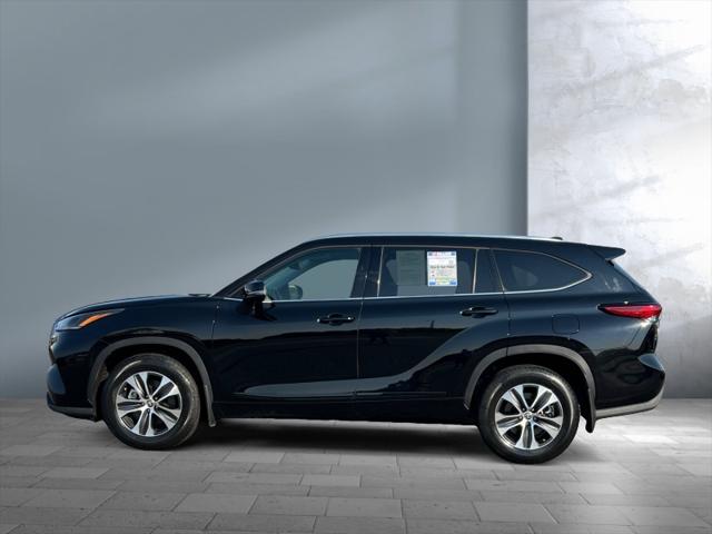 2021 toyota highlander xle