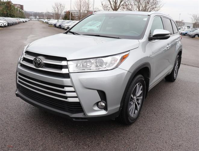 used 2018 toyota highlander xle nashville, tn 37228 for sale in nashville, tennessee