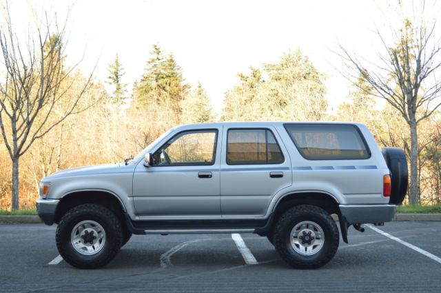 1991 toyota 4runner sr5 3.0l v6 automatic 4x4 only 98,454 original miles!!