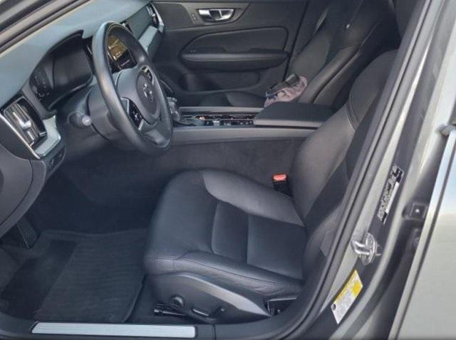 2021 volvo v60 cross country t5