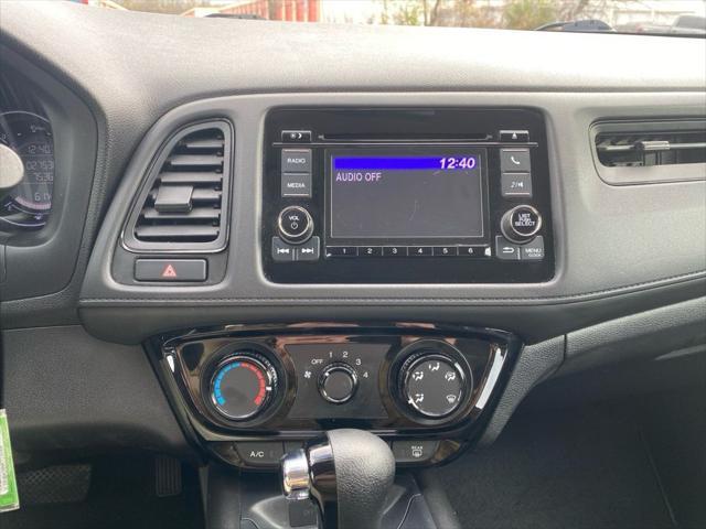 2022 honda hr-v lx