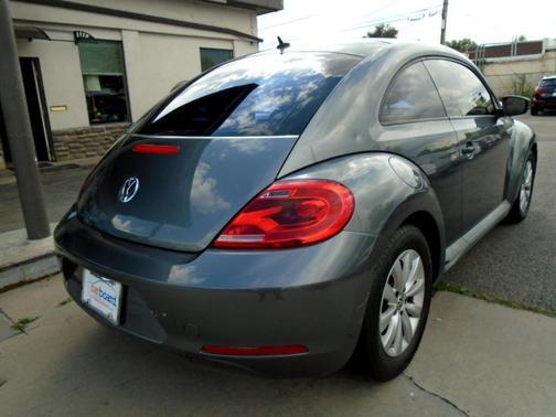 2014 volkswagen beetle in saint paul, minnesota