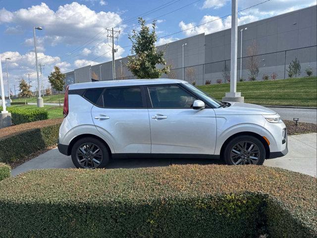 2020 kia soul ex