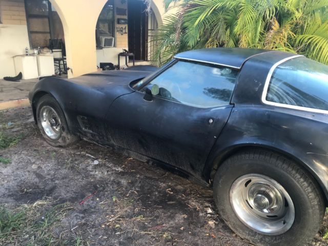 1982 corvette $1 no reserve