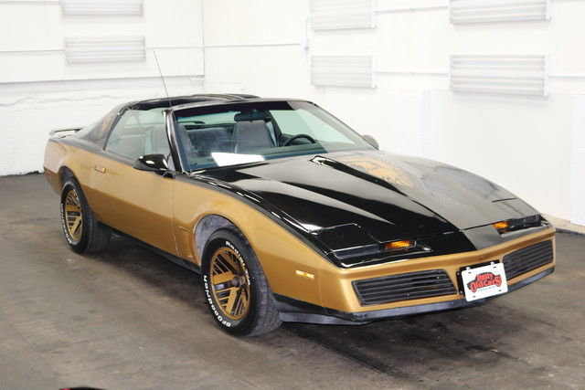 1984 pontiac firebird trans am