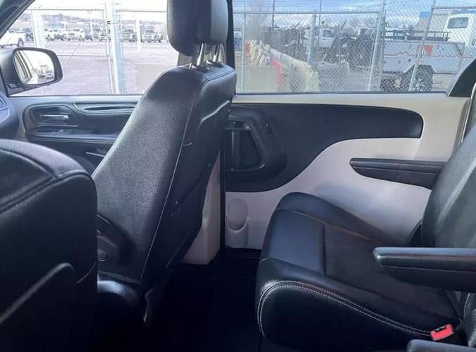 2019 dodge grand caravan passenger sxt front-wheel drive passenger van in cherry hills village, colorado