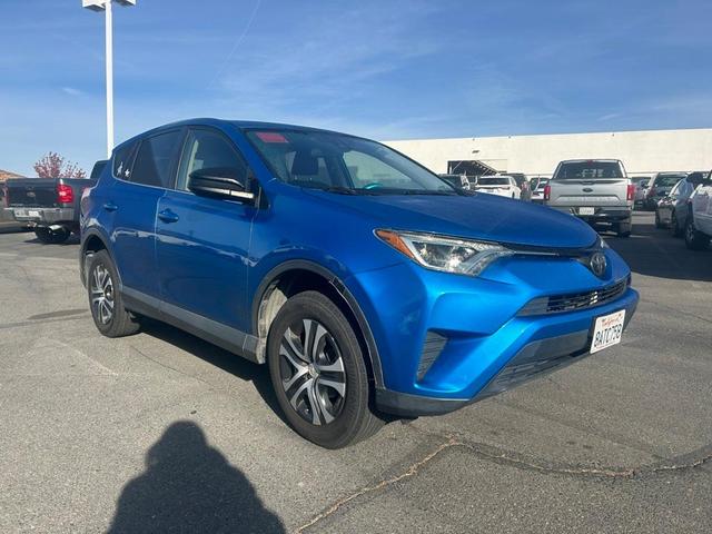 2018 toyota rav4 le