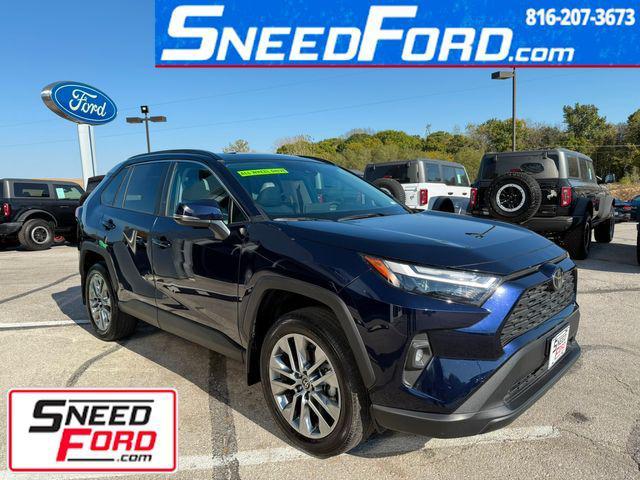 2022 toyota rav4 xle