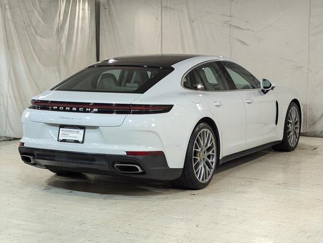 2024 porsche panamera 4