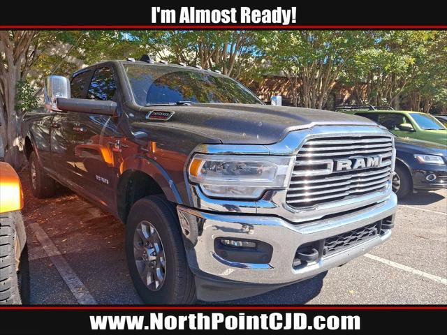 2019 ram 3500 laramie crew cab 4x4 8 box