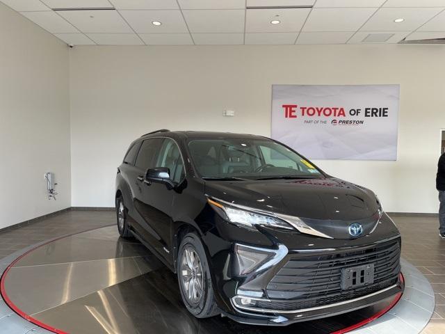 2021 toyota sienna xle