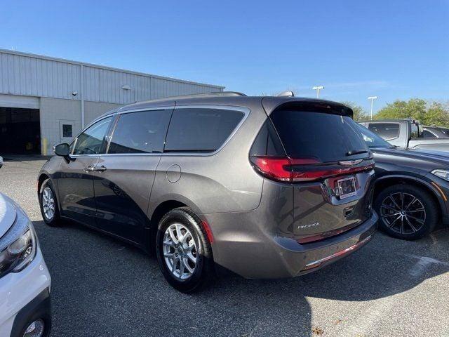 2022 chrysler pacifica in tampa, florida