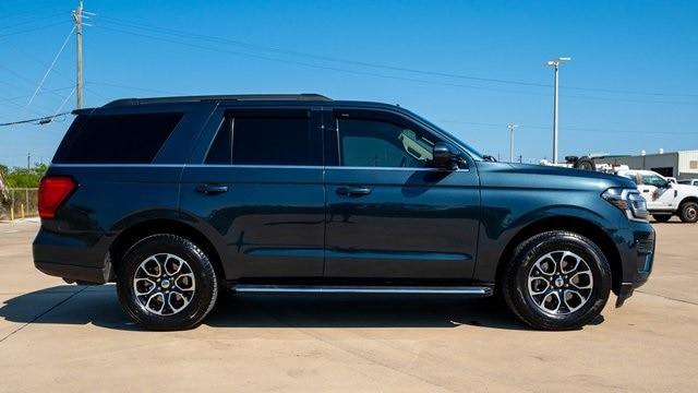 2023 ford expedition xlt