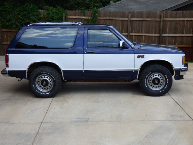 1988 4x4 s15 survivor orig paint interior 60k mi. no wreck no rust texas. blazer