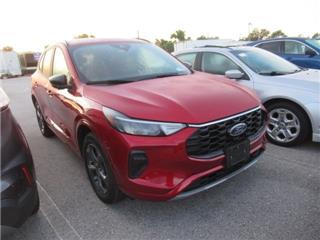 2023 Ford Escape st-line