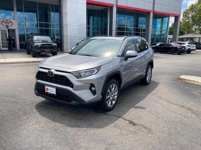 2021 toyota rav4 xle premium