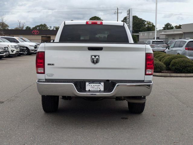 2022 ram 1500 classic slt