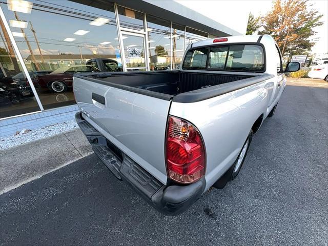 2013 toyota tacoma base