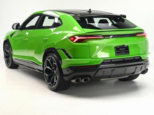 2023 lamborghini urus performante
