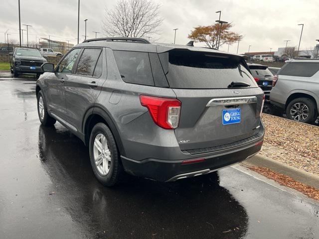 2022 ford explorer xlt