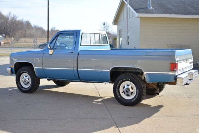1984 chevrolet c20 silverado 4x4 - unmolested super nice loaded all original