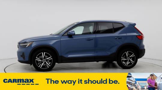 2023 Volvo XC40