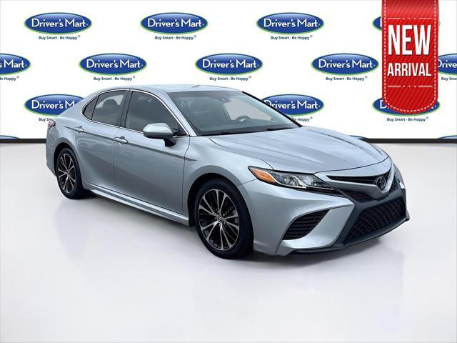2020 toyota camry se