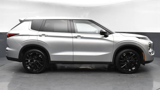 2022 Mitsubishi Outlander