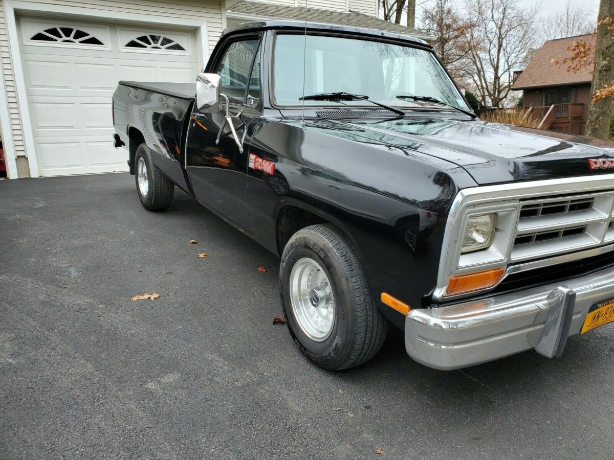 1987 dodge d150 pickup black rwd automatic