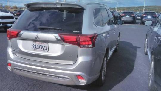 2022 Mitsubishi Outlander