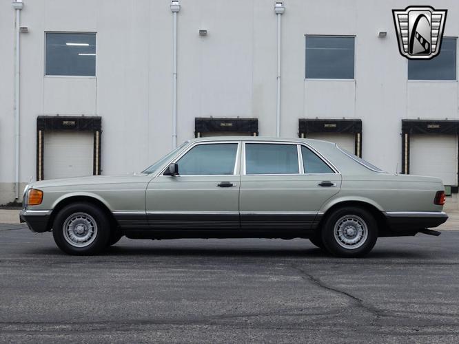 1982 mercedes-benz 500sel in o'fallon, illinois