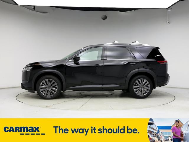 2023 nissan pathfinder sl