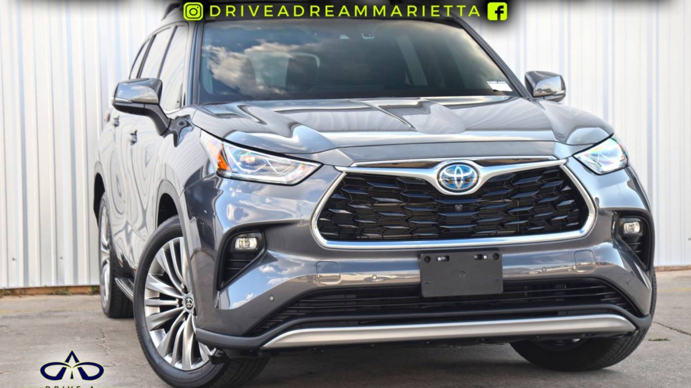 2022 toyota highlander hybrid platinum