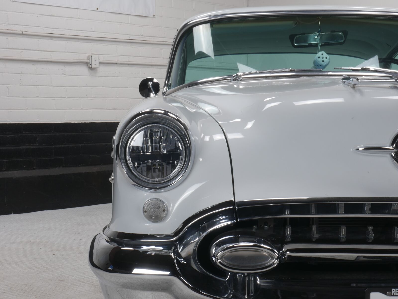 1955 oldsmobile super 88 holiday coupe