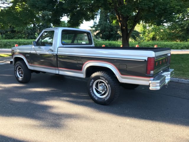 1985 ford f-250 xlt lariat 4x4 fuel injected all orignal